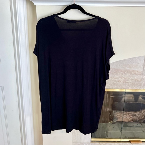 Boohoo Oversized V-neck T-Shirt — Black, M - Picture 9 of 9